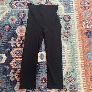 Spanx Cropped Leggings in Black